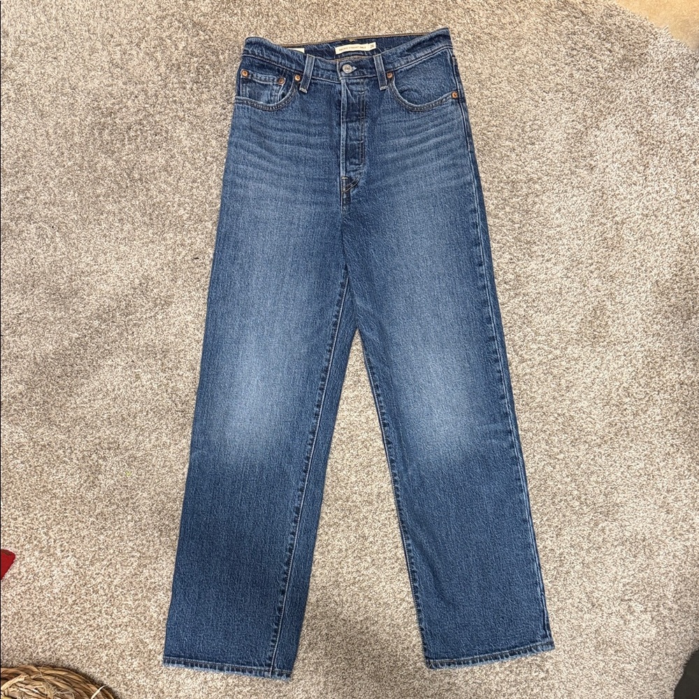 Levis Premium Ribcage straight ankle